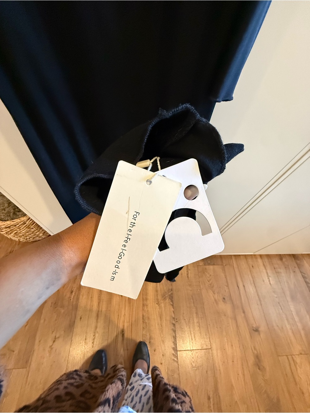 Commense Black Off-Shoulder Maxi Dress - Picture 5 of 5